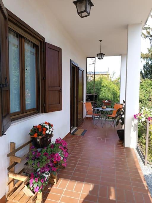 B&B Il Tulipano Como Exterior photo